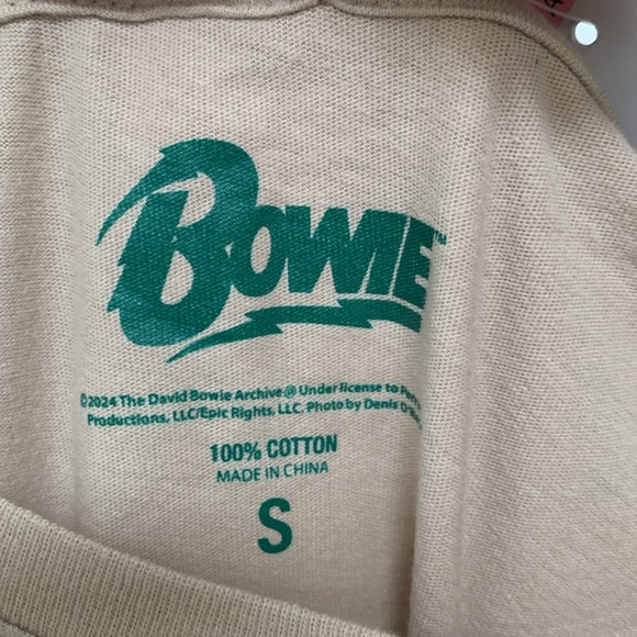 David Bowie Official Band Tee Vintage Lightweight Crewneck Short Sleeve Graphic - Picture 7 of 11